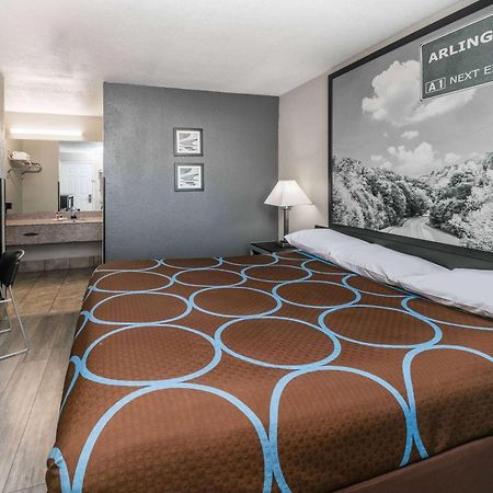 Super 8 By Wyndham Arlington Near At&T Stadium Exterior foto